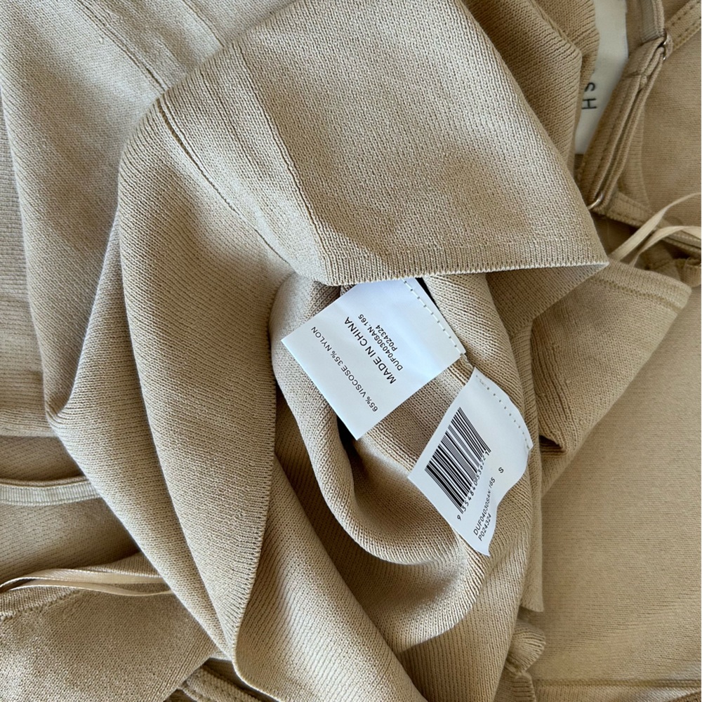 NEW DISSHTaylor Sand Knit Tank Beige Khaki Stretchy Clean Fit minimalist - Picture 8 of 9
